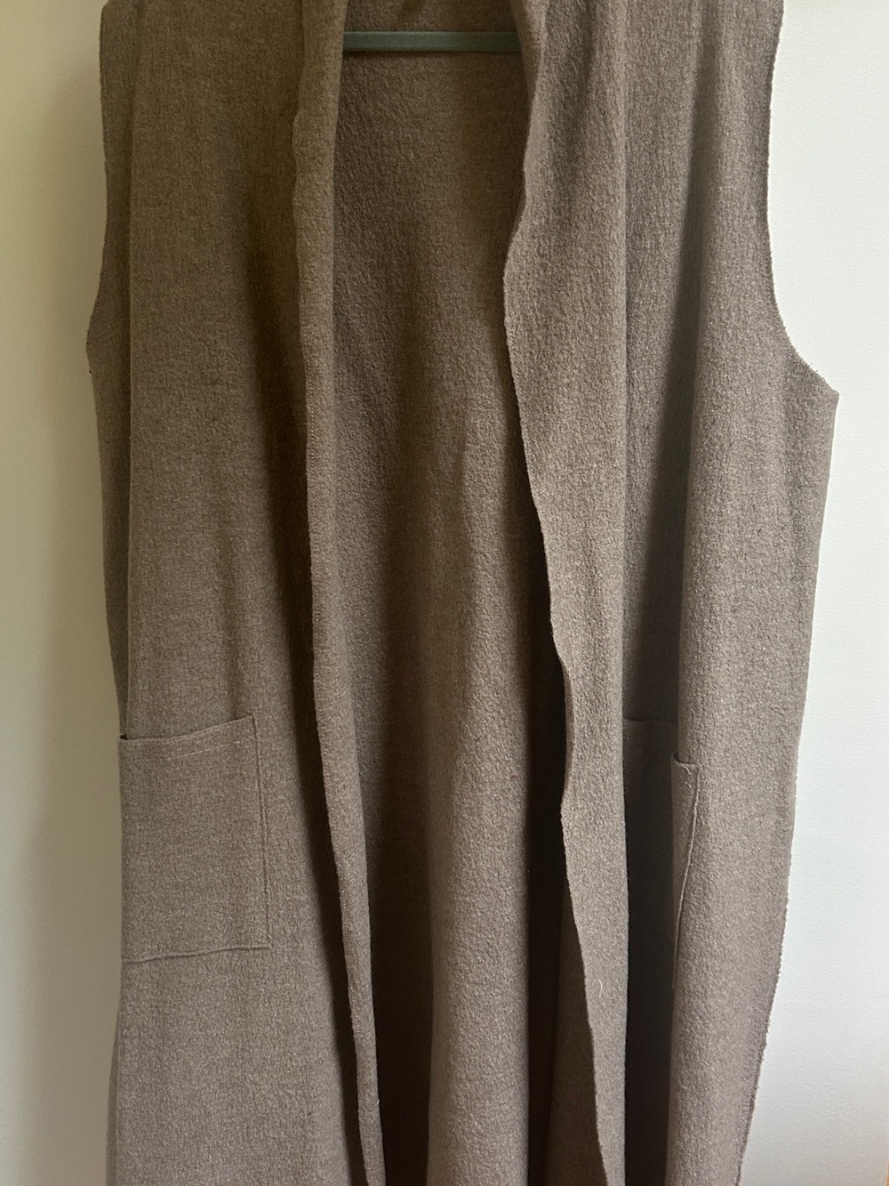 Eileen Fisher Taupe Open-Front Sleeveless Duster Vest